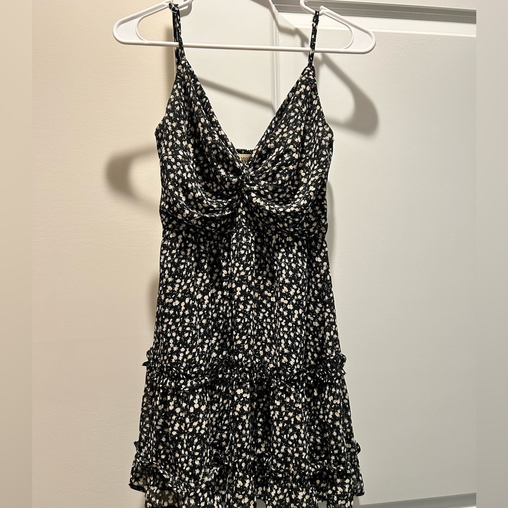 LA Hearts Twist Front Tiered Babydoll Dress